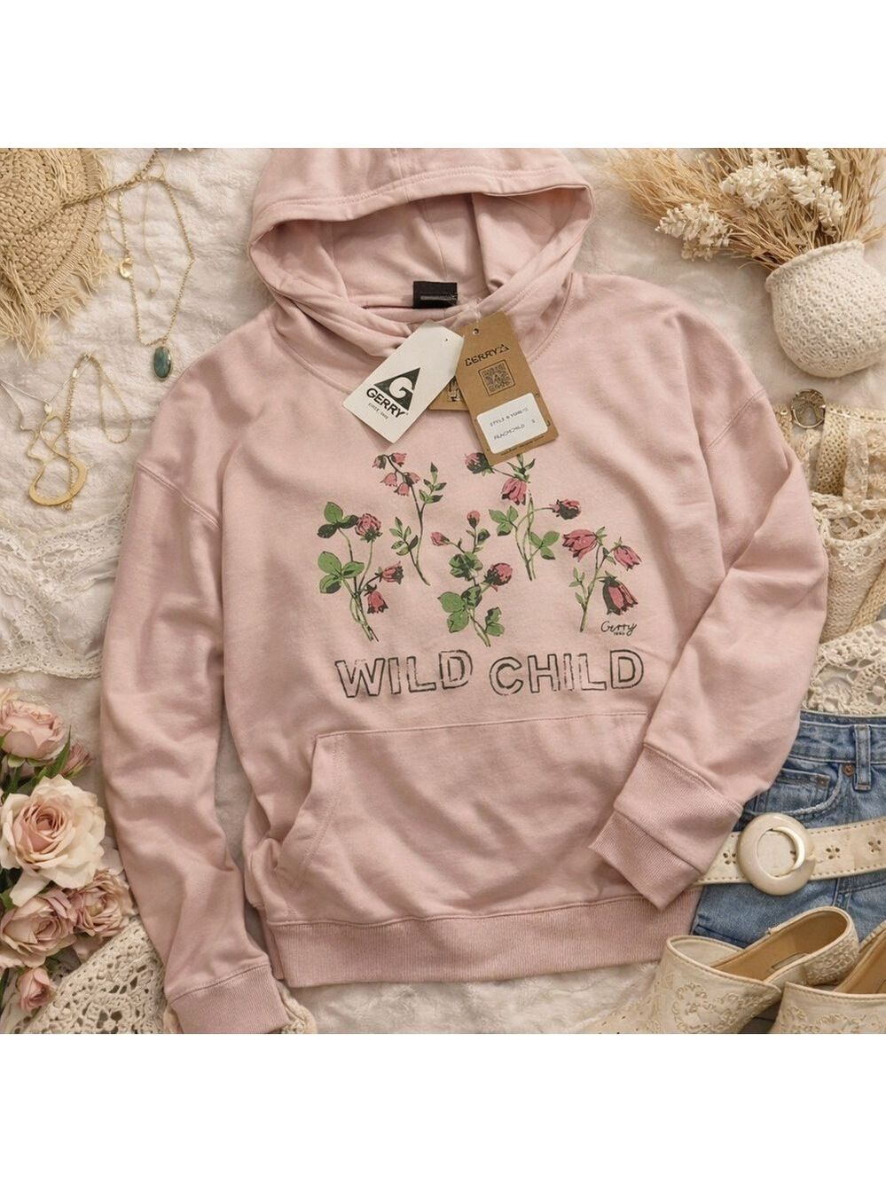 Wild Child Hoodie NWT Women’s Gerry Soft Pink Graphic Sweatshirt Size S
